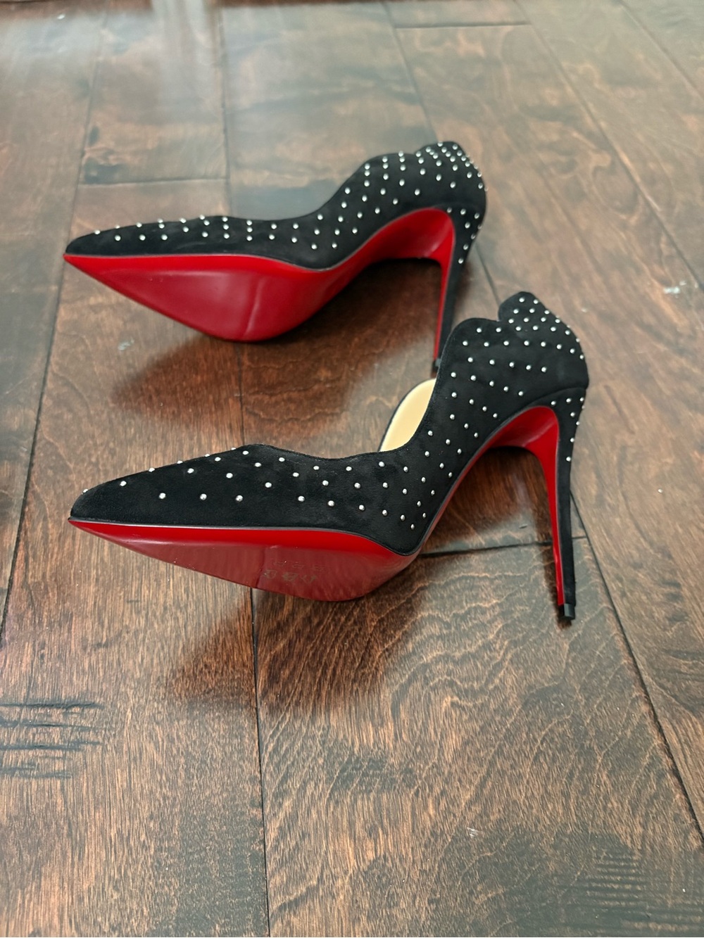 Christian Louboutin Black Studded Pumps Size 37 NWT - Picture 5 of 10